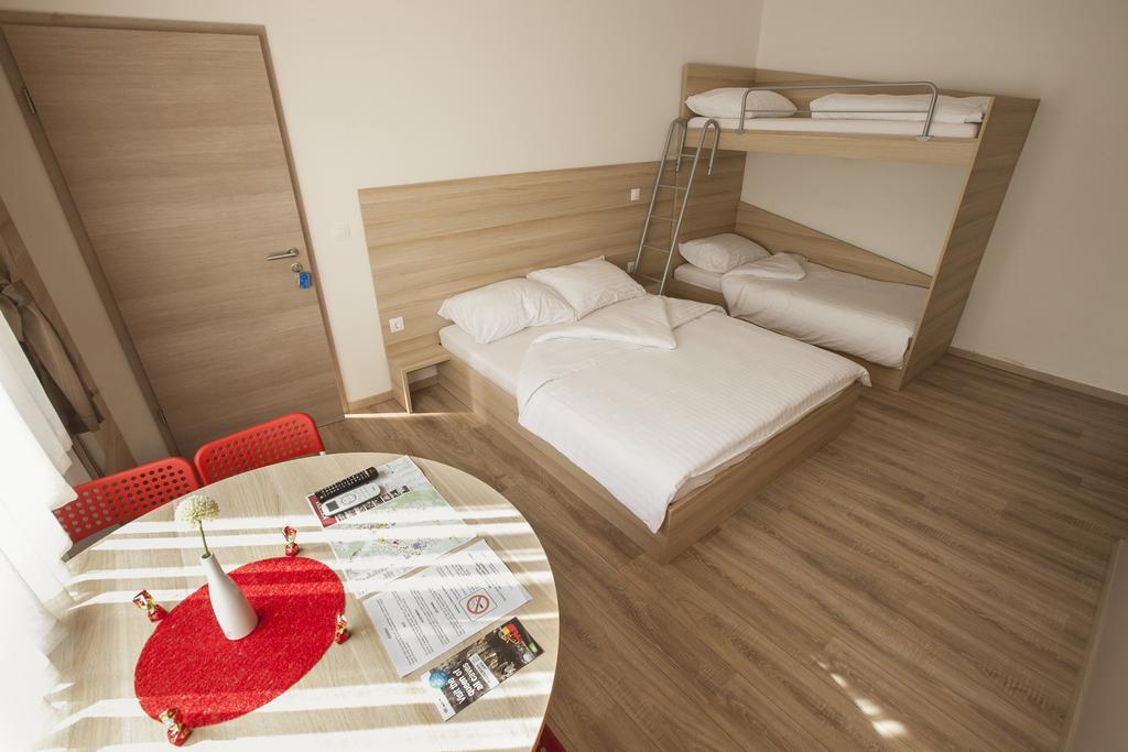 Sweet Dreams Rooms And Apartments Postojna Værelse billede